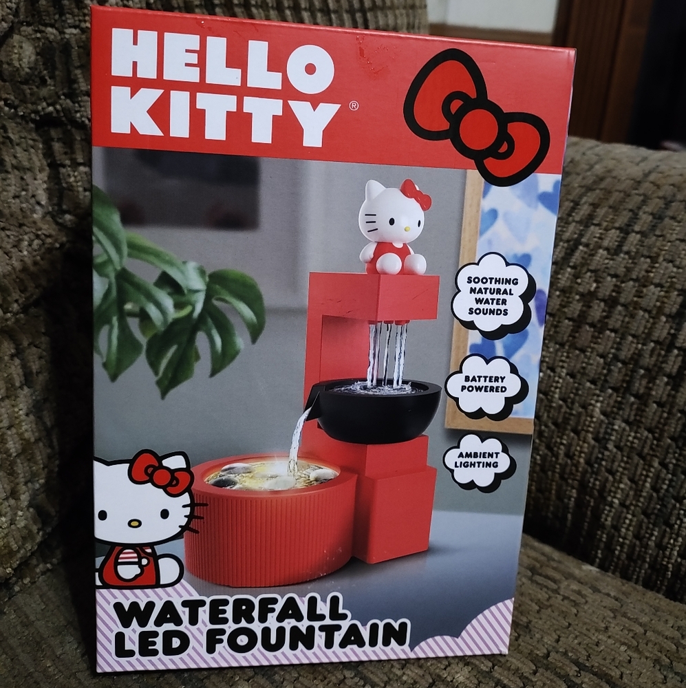 Sanrio Hello Kitty Waterfall LED Fountain Soothing Sounds Ambient Light